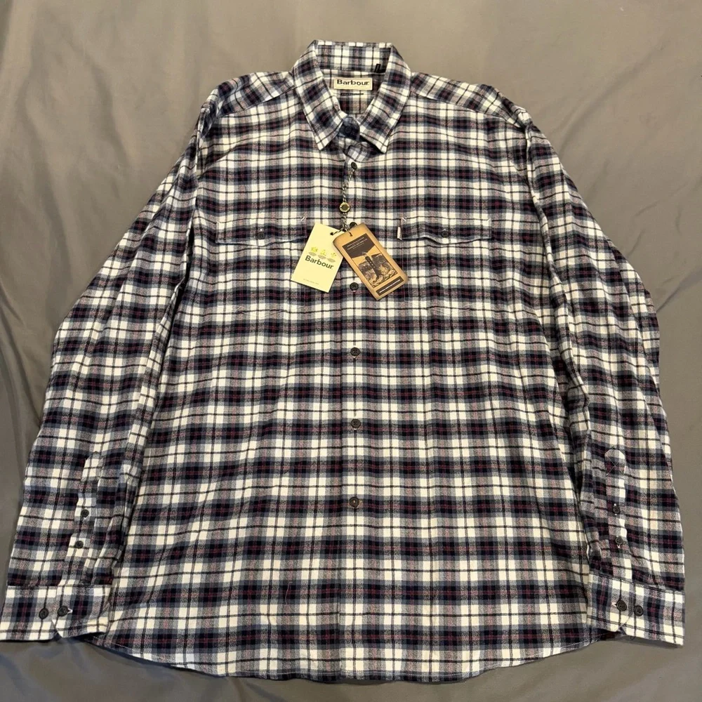 Barbour Men's Navy and White‎ Plaid Shirt